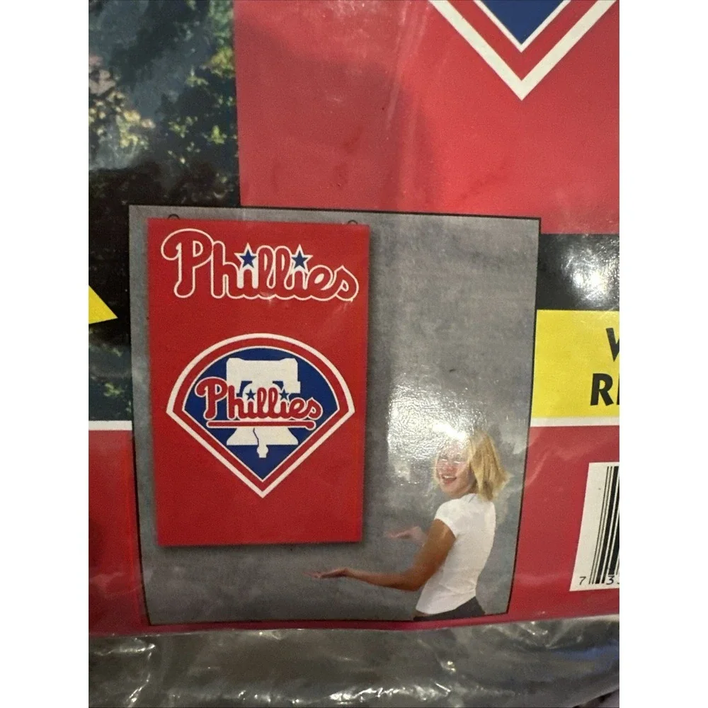 Philadelphia Phillies MLB Premium Window Garden Flag 44x28 Embroider