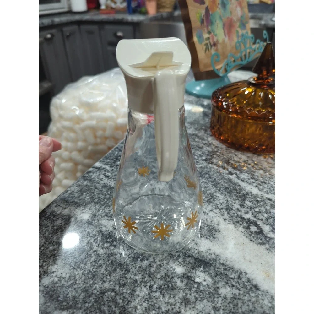 Vintage Log Cabin Syrup Pitcher Dispenser Atomic Gold Starburst MCM Glass Stars