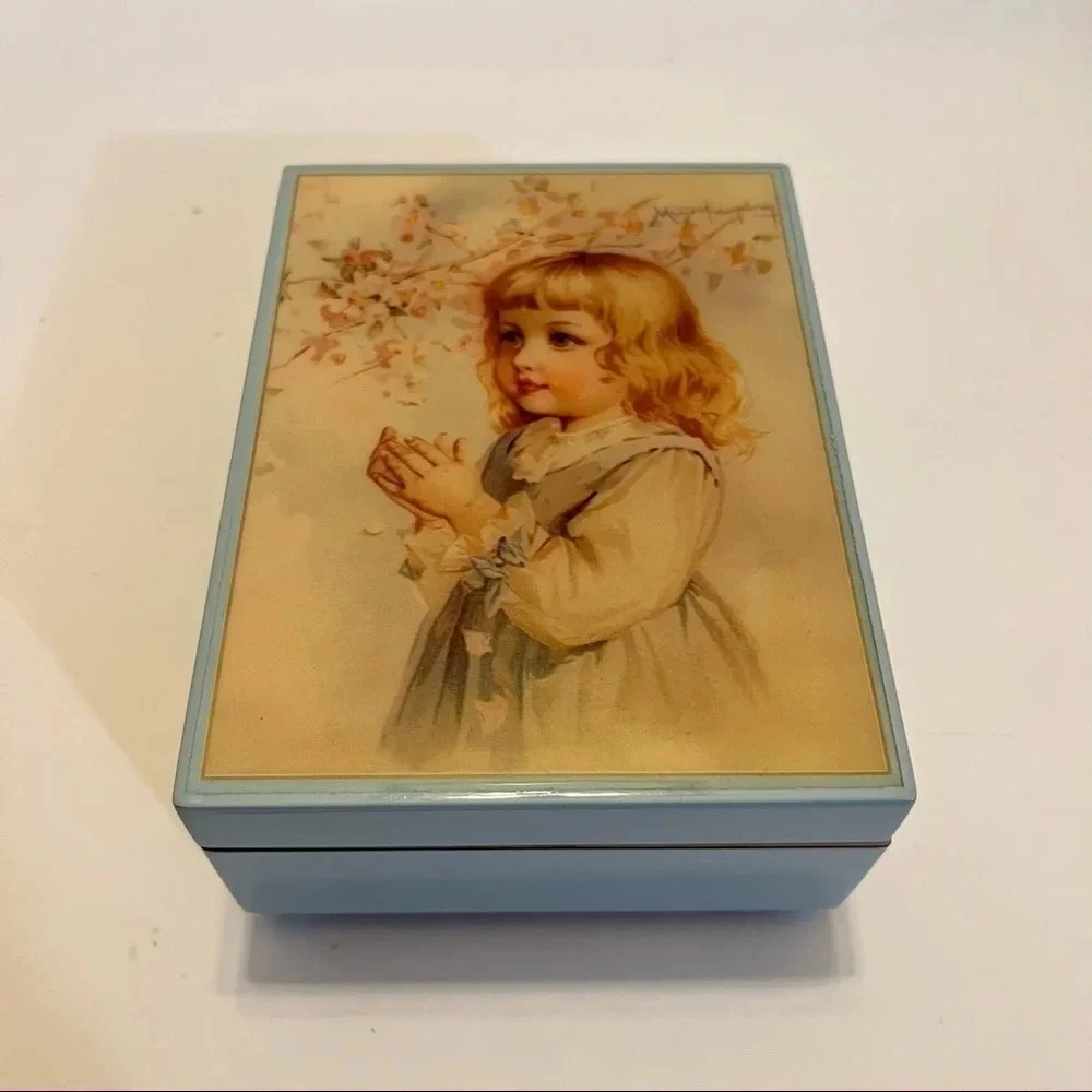 In The Orchard Girl Musical Trinket Box Mozart Lullaby Victorian 1991 Hamilton