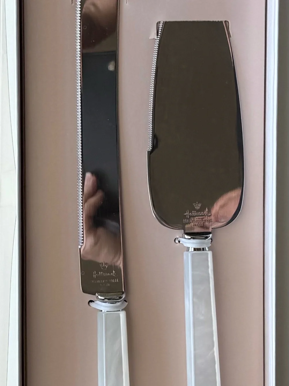 Hallmark White Pearl-Effect Cake Knife and Server Set
