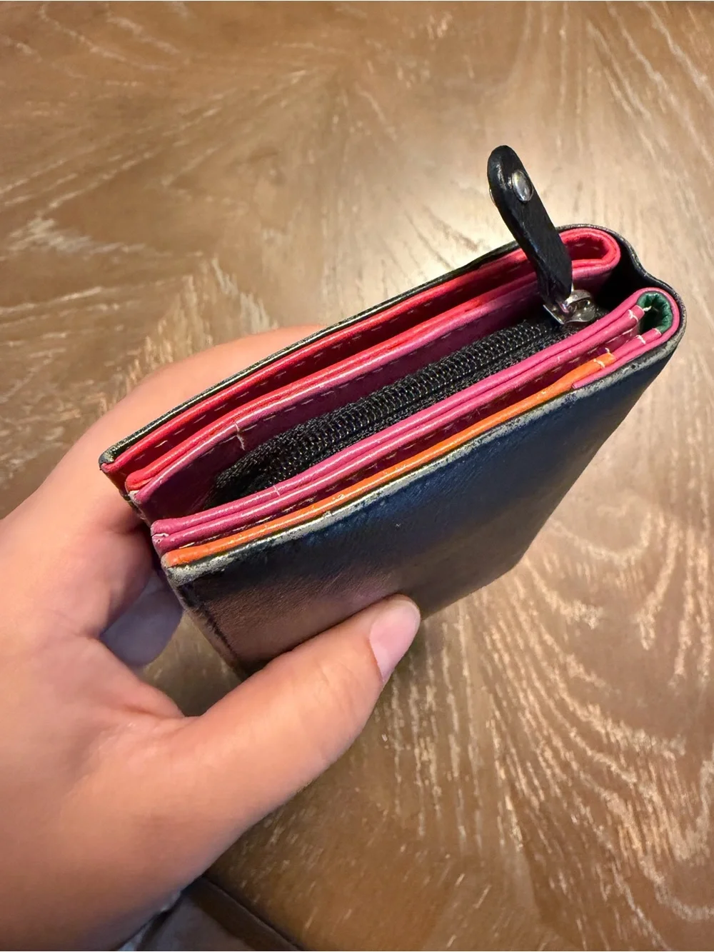 Vera Pelle vibrant colorblock