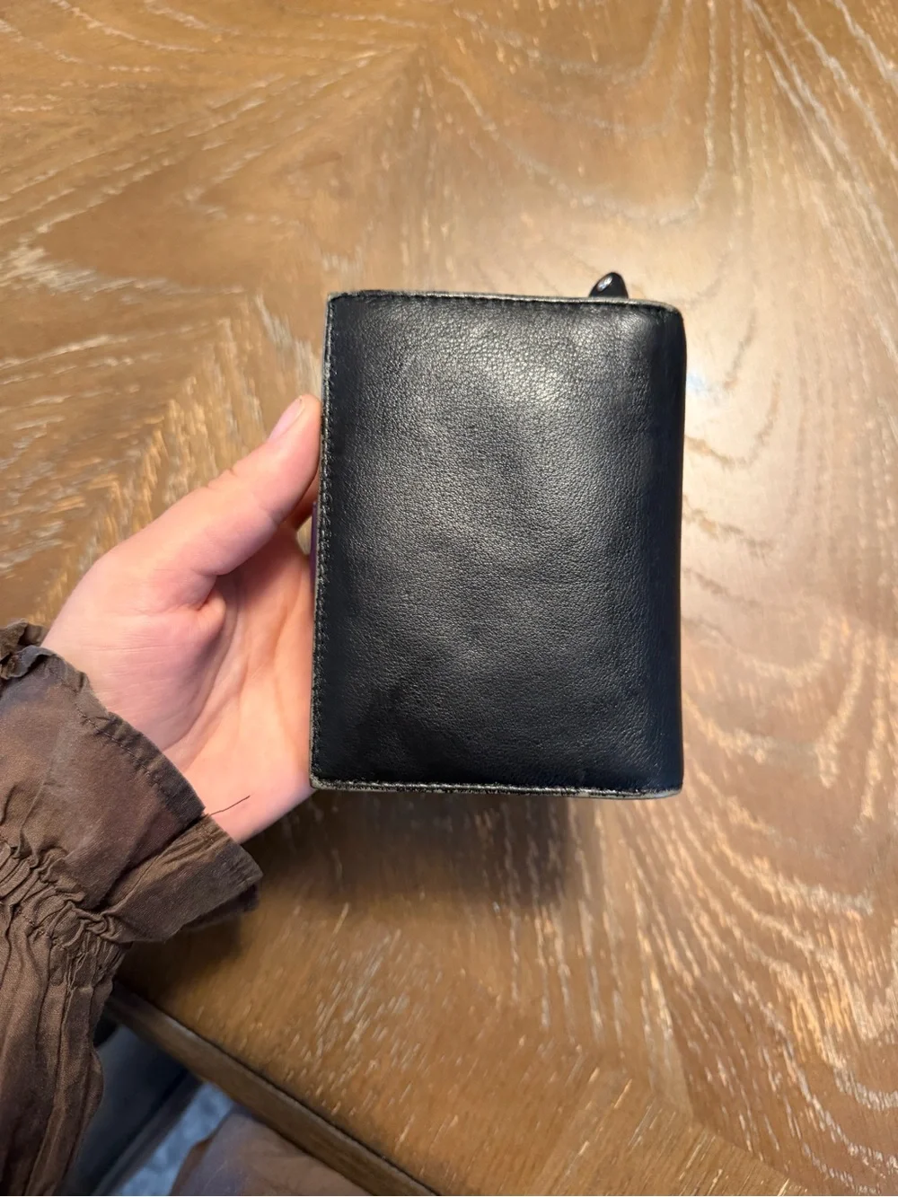Vera Pelle vibrant colorblock