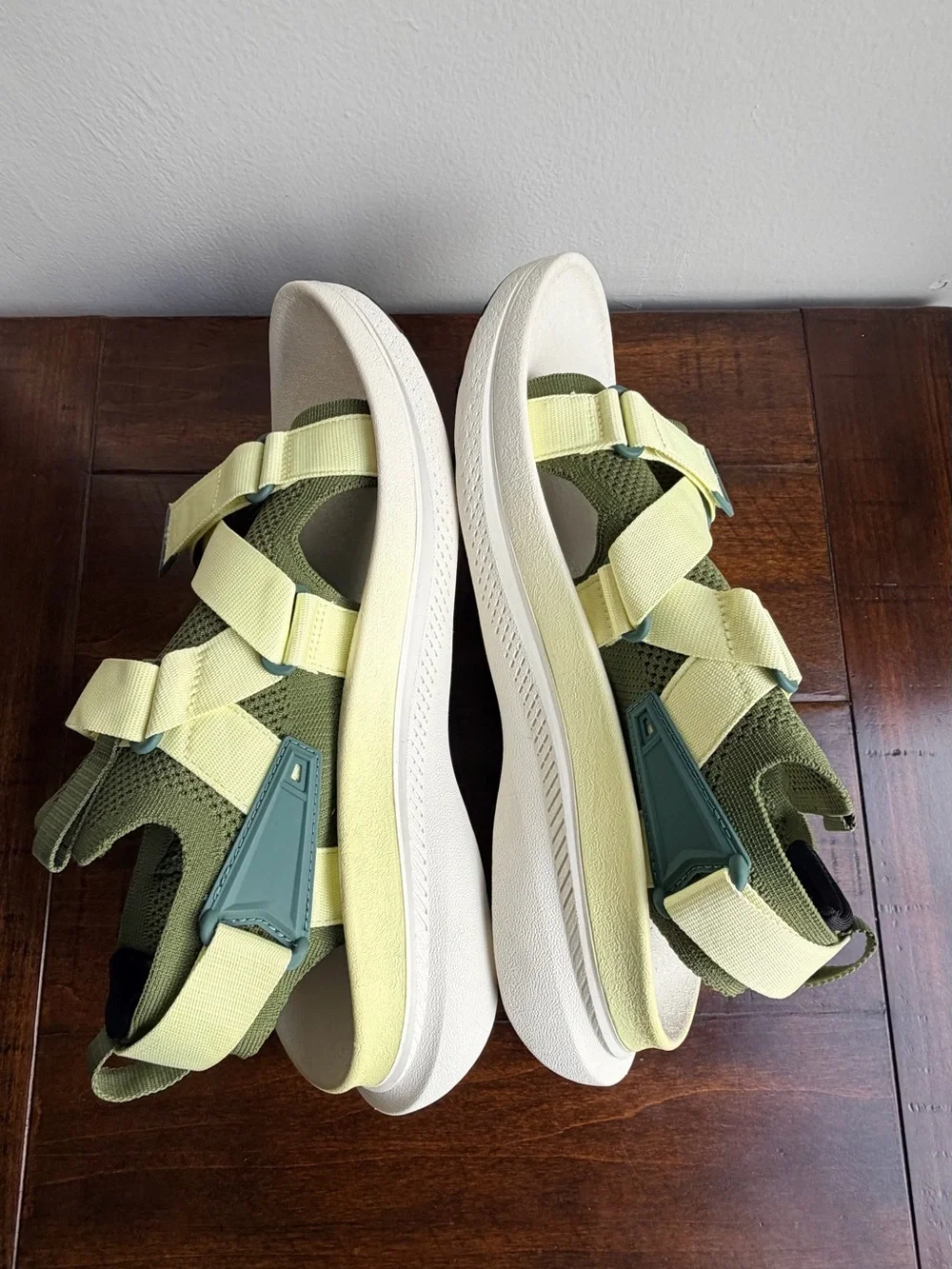 Teva soft olive