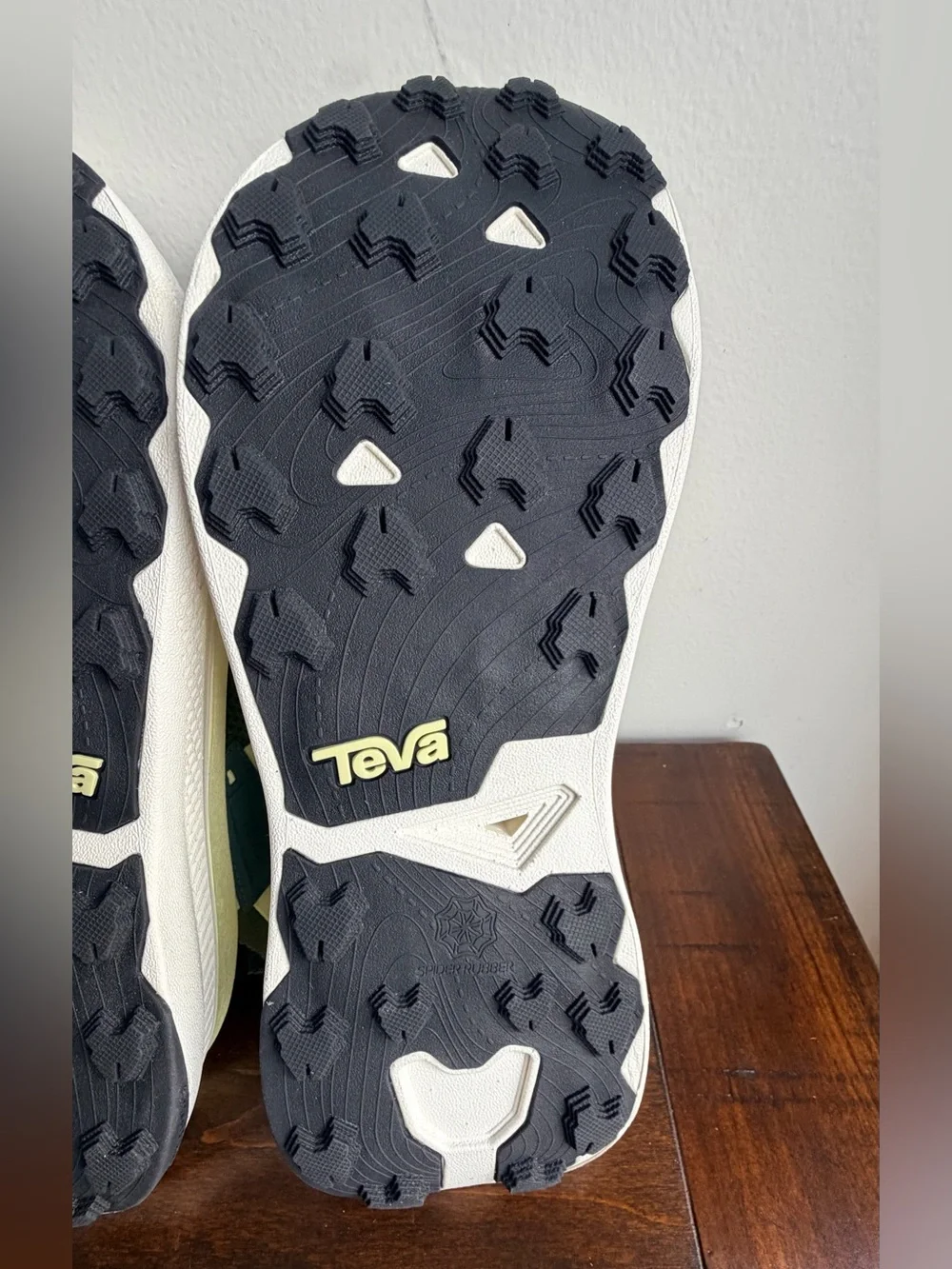 Teva soft olive