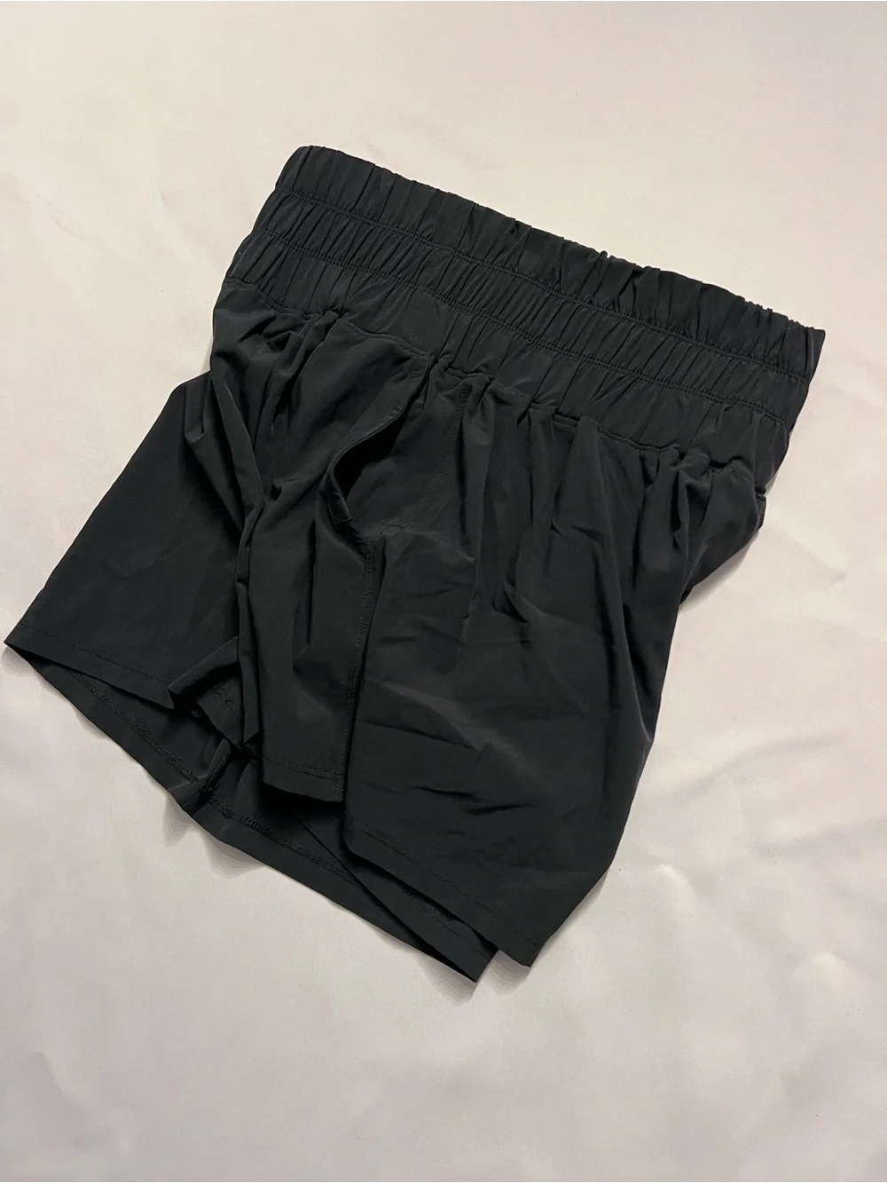 Glowmode black athletic