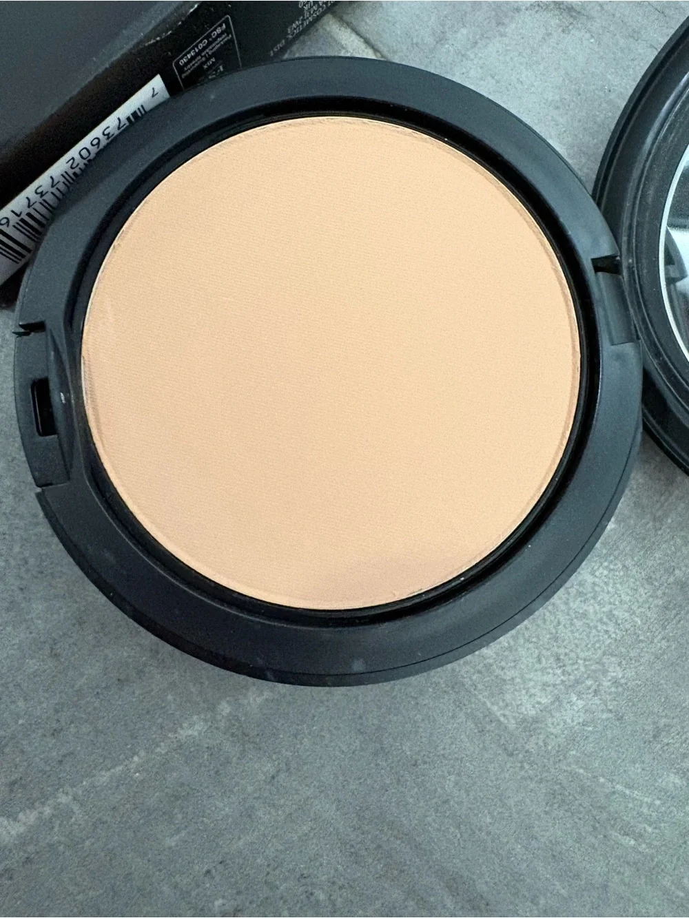 MAC Cosmetics mac studio