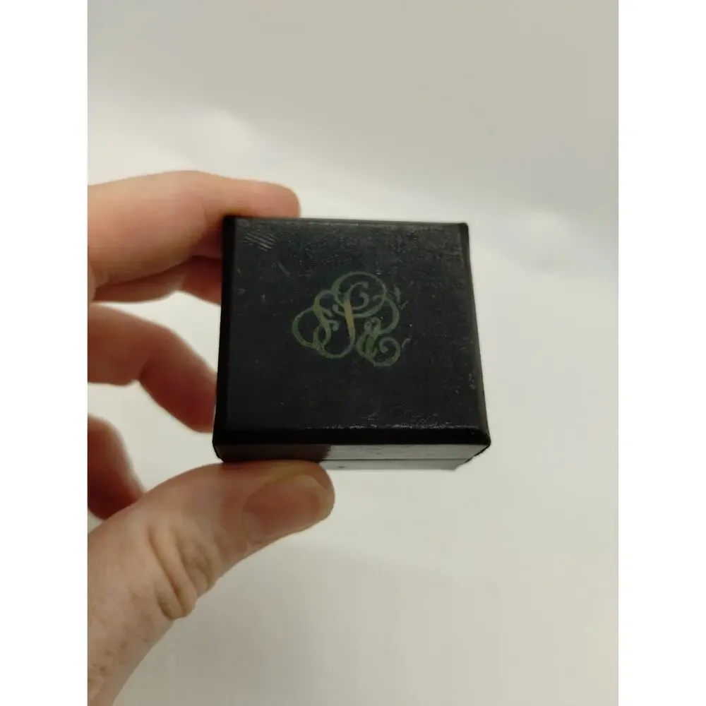 Shields small pin
