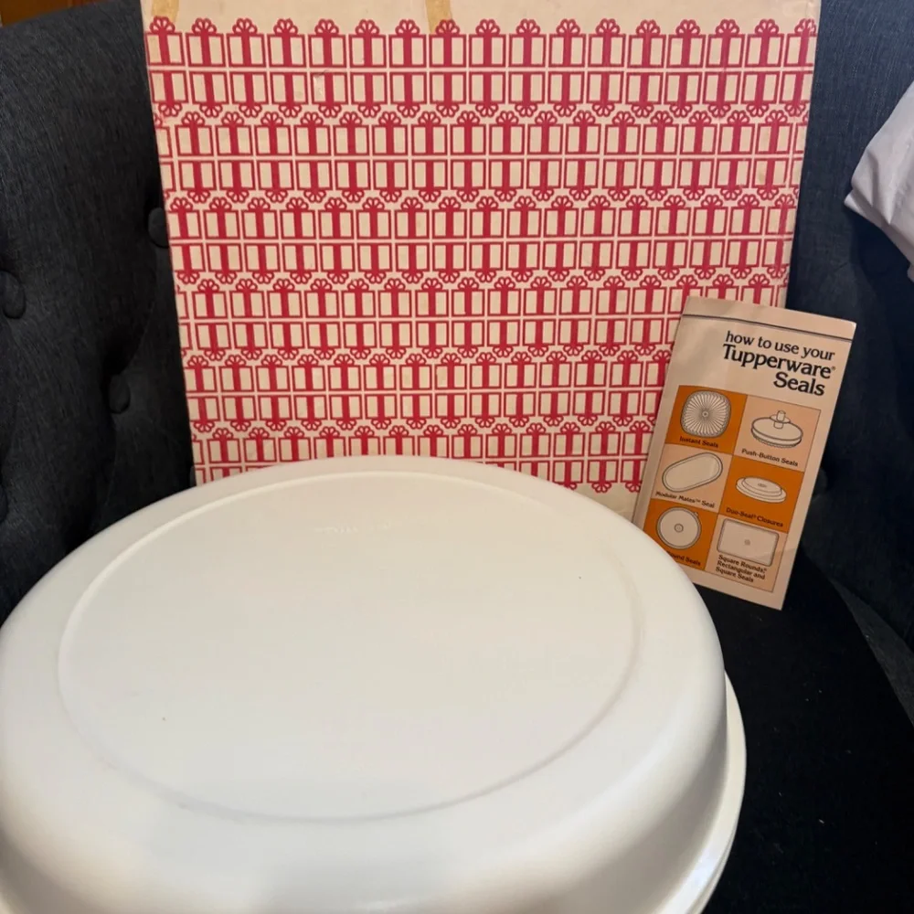 Tupperware this set