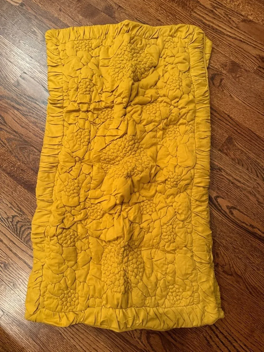 Anthropologie tag closure 36