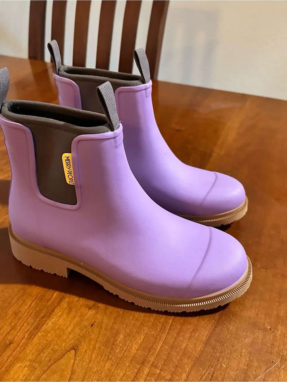 Merry People Lavender Rain Chelsea Boots with Tan Sole Size 40