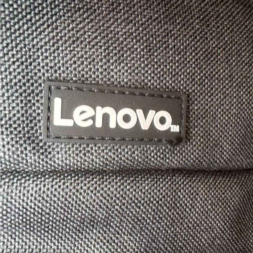 Lenovo 15 6”