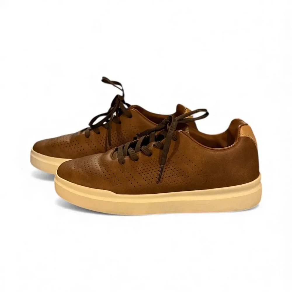 Perry Ellis stylish functional