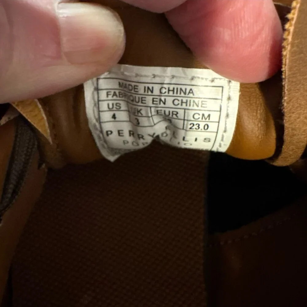Perry Ellis stylish functional