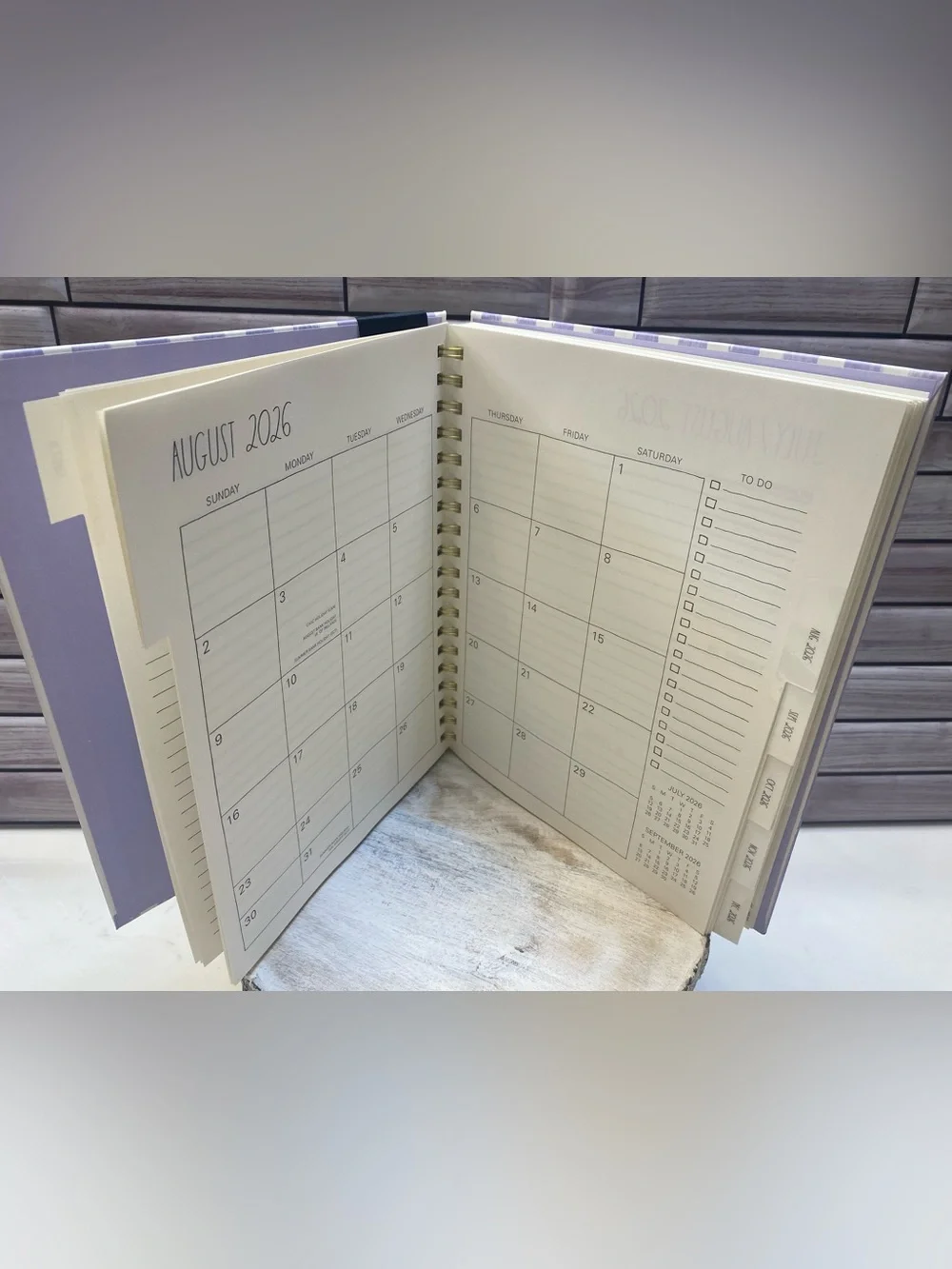 Rae Dunn❤️   “2027.” L size 17-month Planner Lemon tree wreath NEW