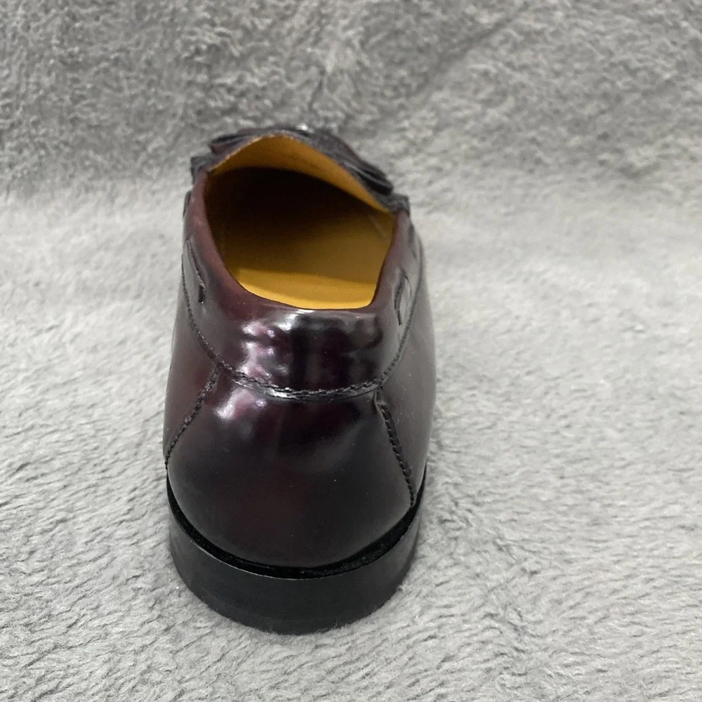 Cole Haan mens business