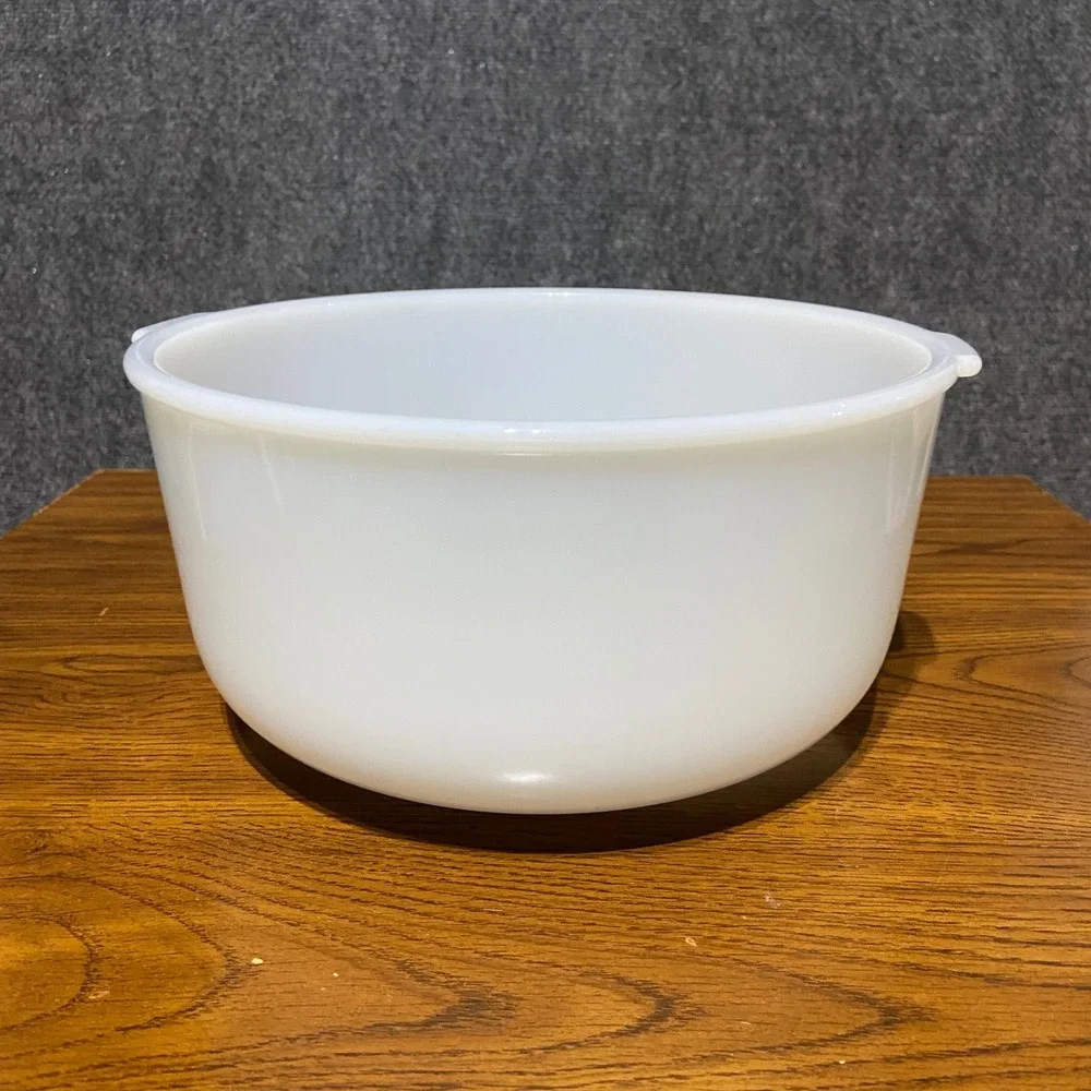 Glasbake for Sunbeam White Milk Glass Mixing Bowl‎ 19CJ Replacement MCM Vintage