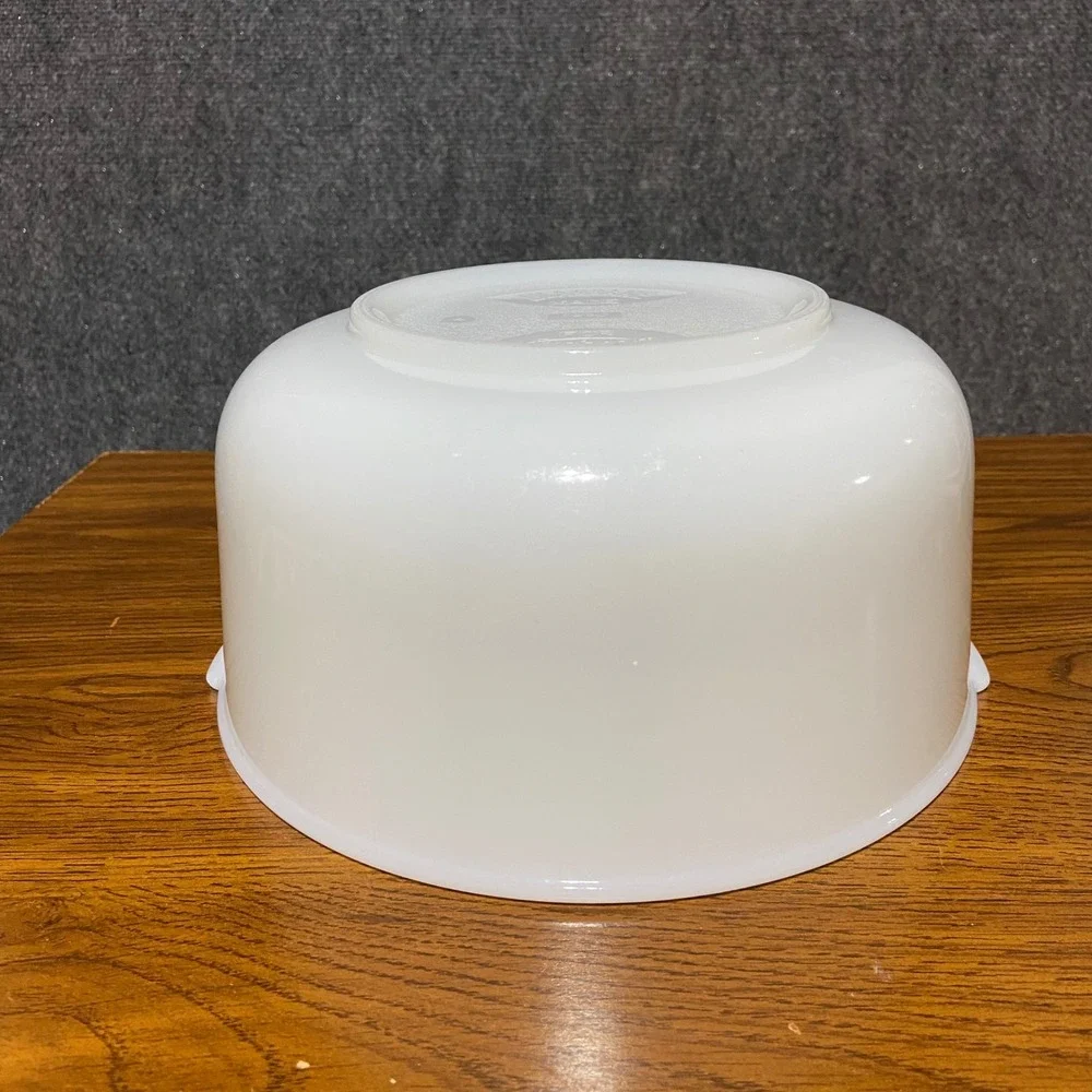 Glasbake for Sunbeam White Milk Glass Mixing Bowl‎ 19CJ Replacement MCM Vintage
