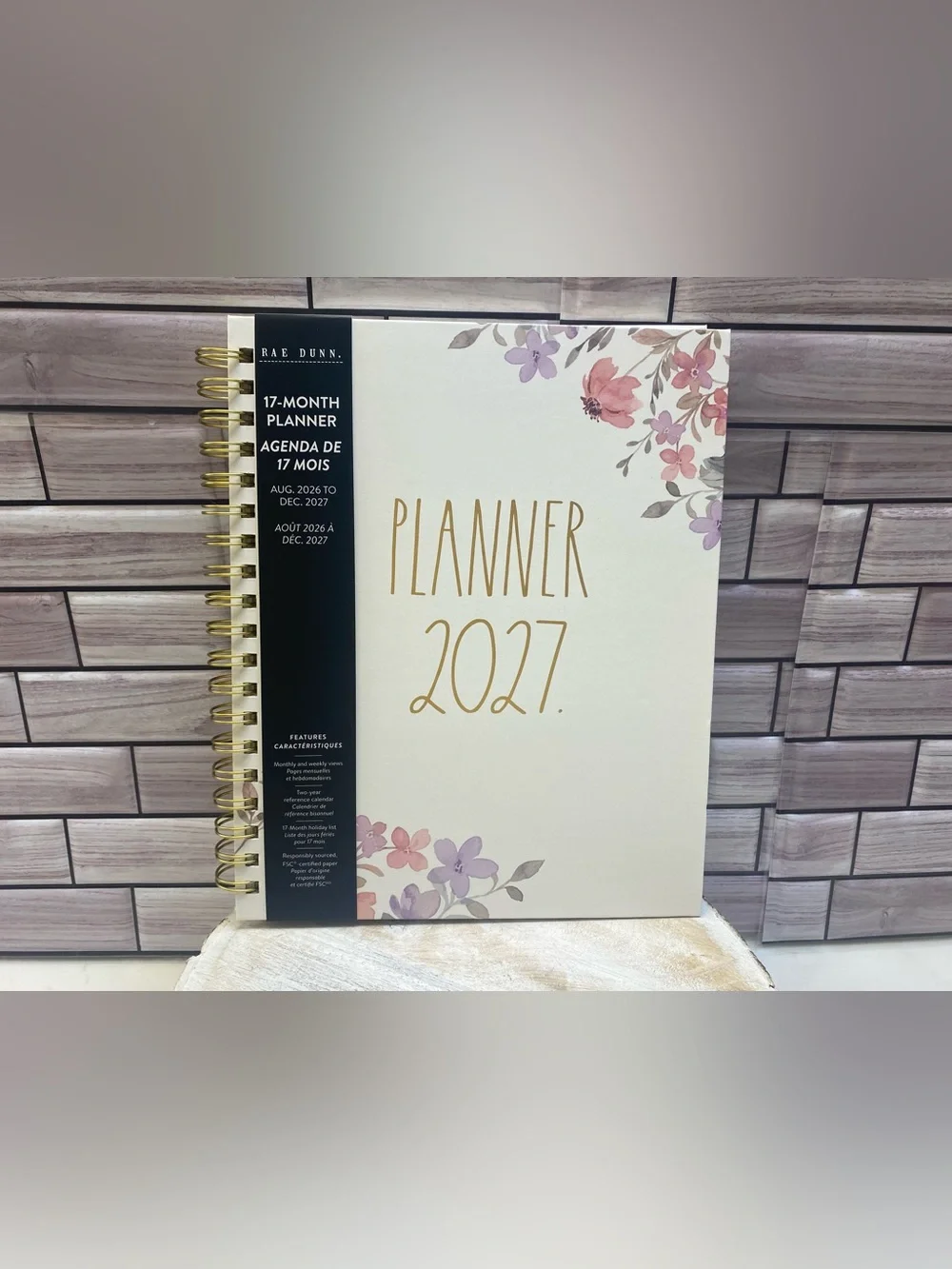 Rae Dunn❤️   “2027.”Flowers L size 17-month Planner NEW
