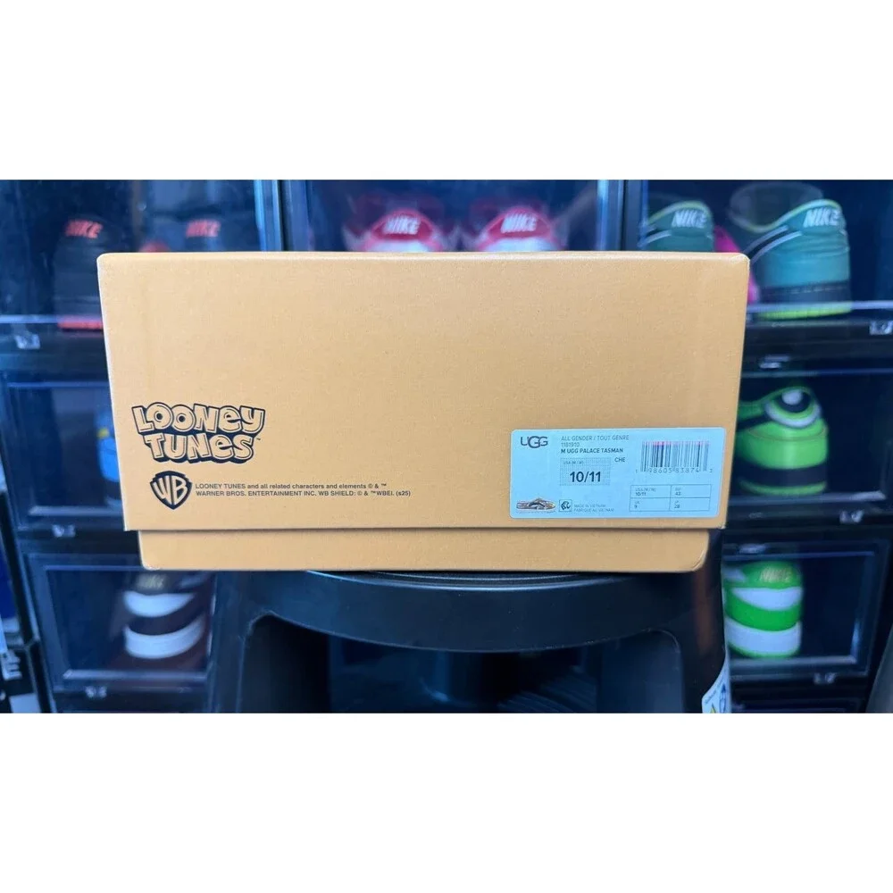 Palace x UGG Tasman Slipper Looney Tunes Size 10 Tasman