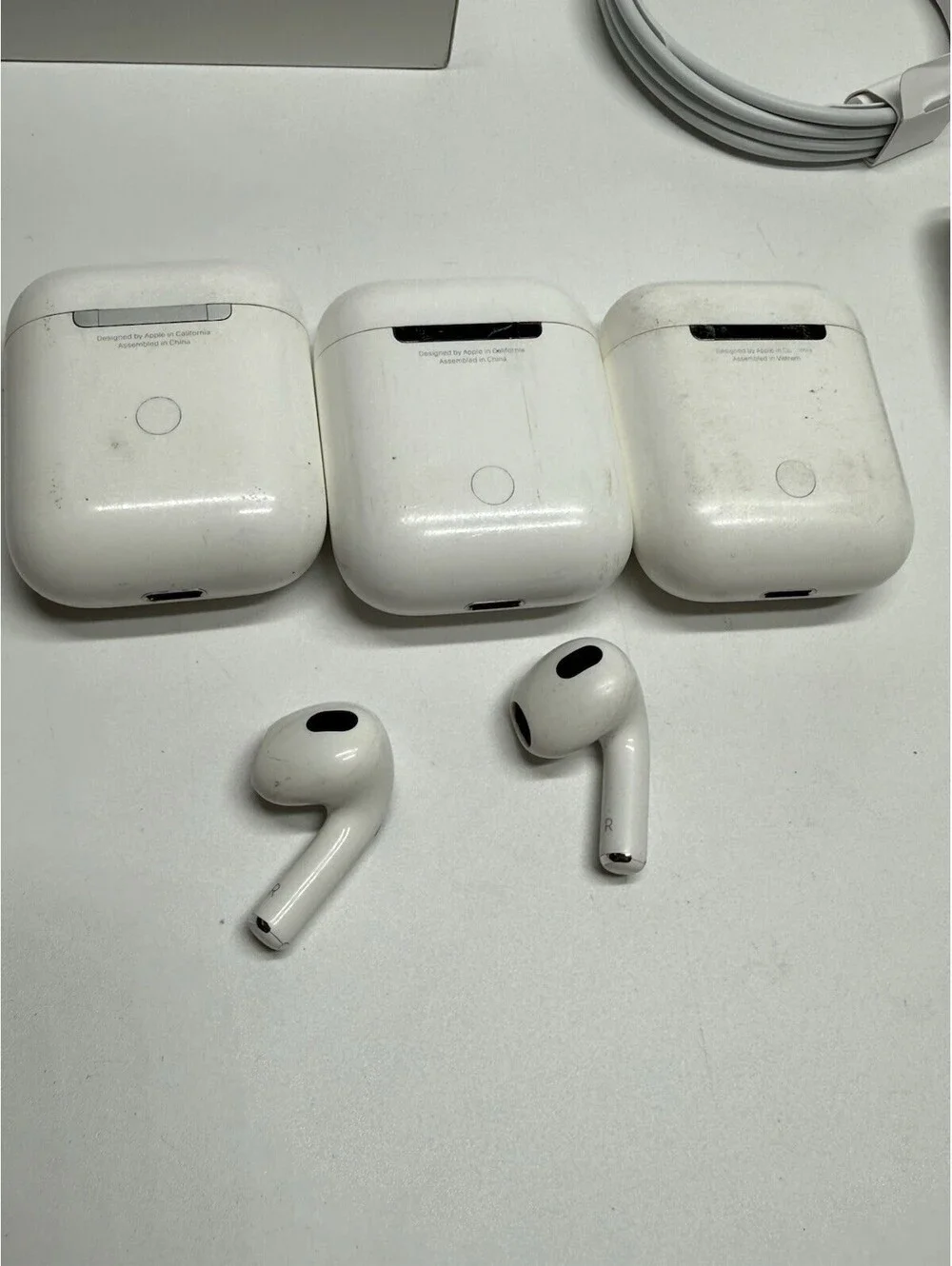 Apple airpods mixed