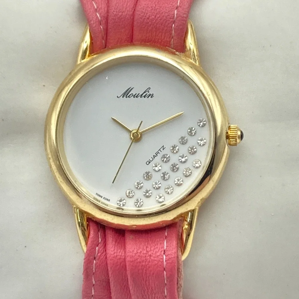 Vintage Moulin Women's Watch Gold Tone 30mm Crystals MOP Dial New Battery 6.25