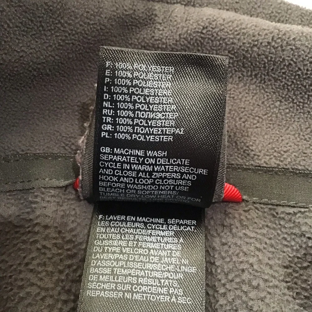 The North Face large fleece minor