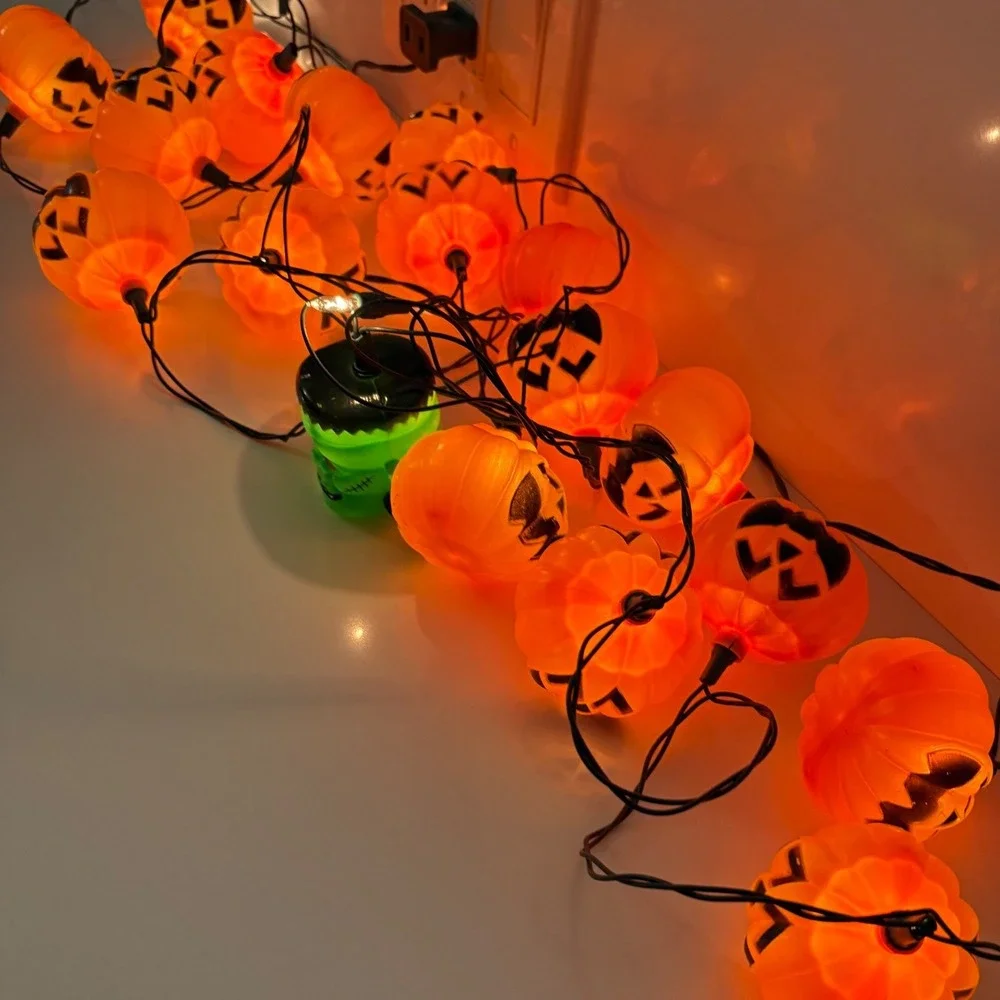 N/A strands lights