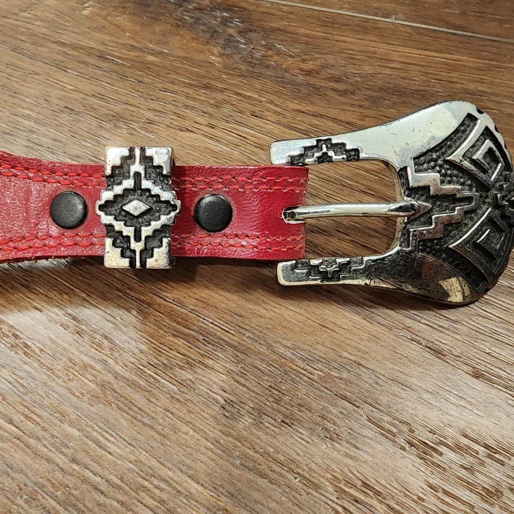 Nocona Belt Co nocona red