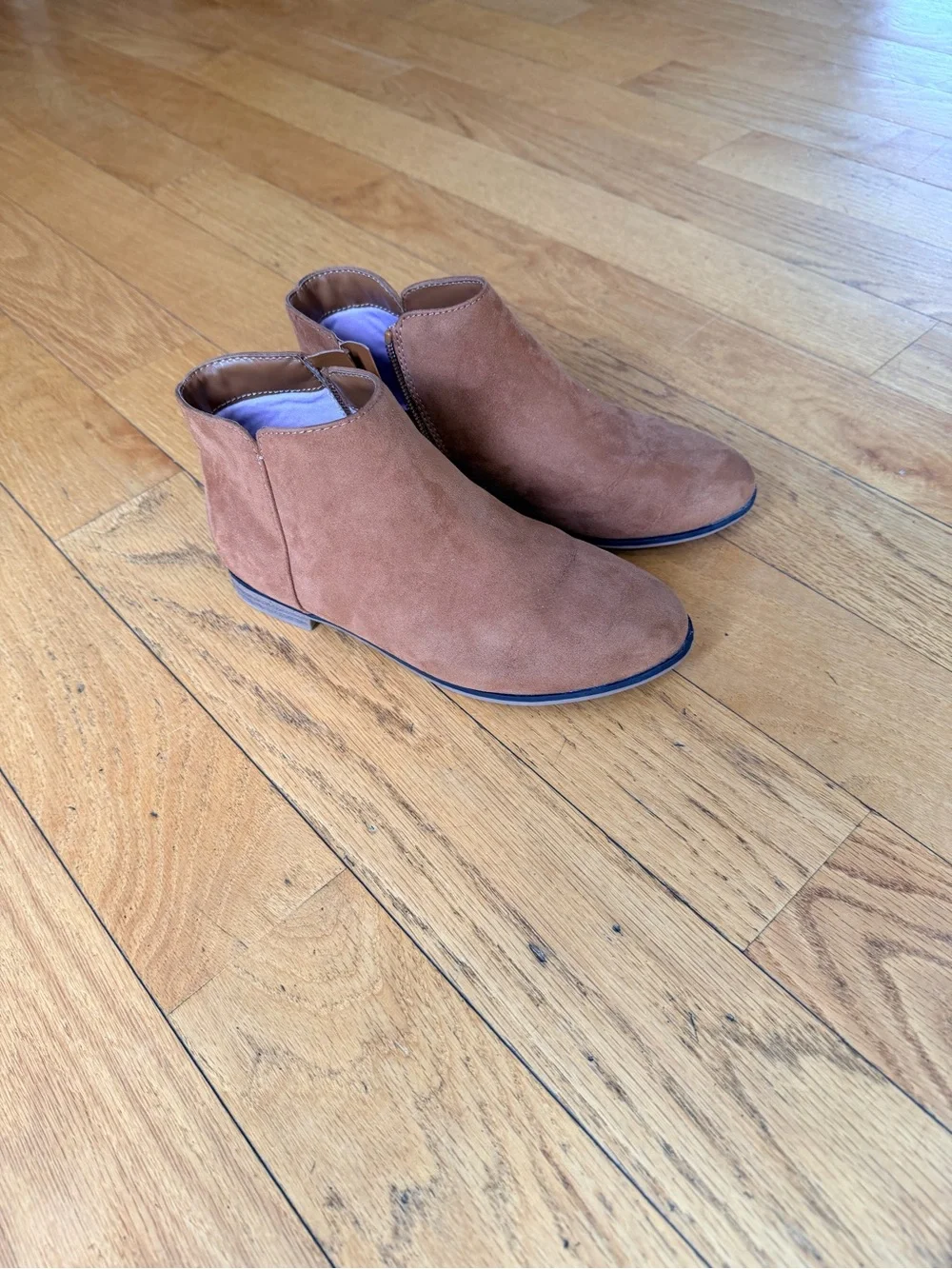 Cat & Jack Girls' Brown Suede Ankle Boots