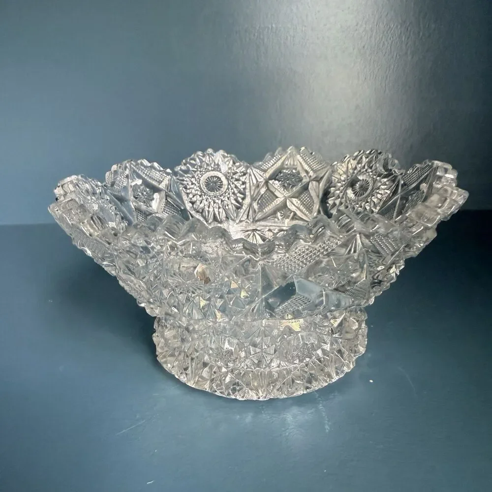 Vintage Cut Glass Bowl Beautiful 6” diameter x 3” tall