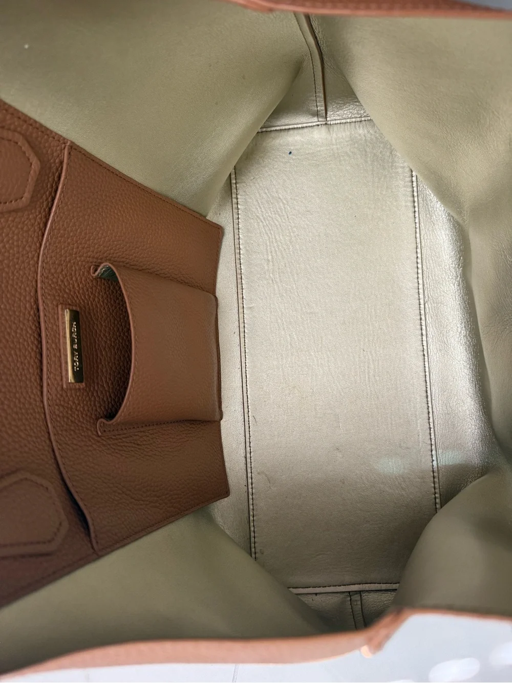 Tory Burch spacious pebbled