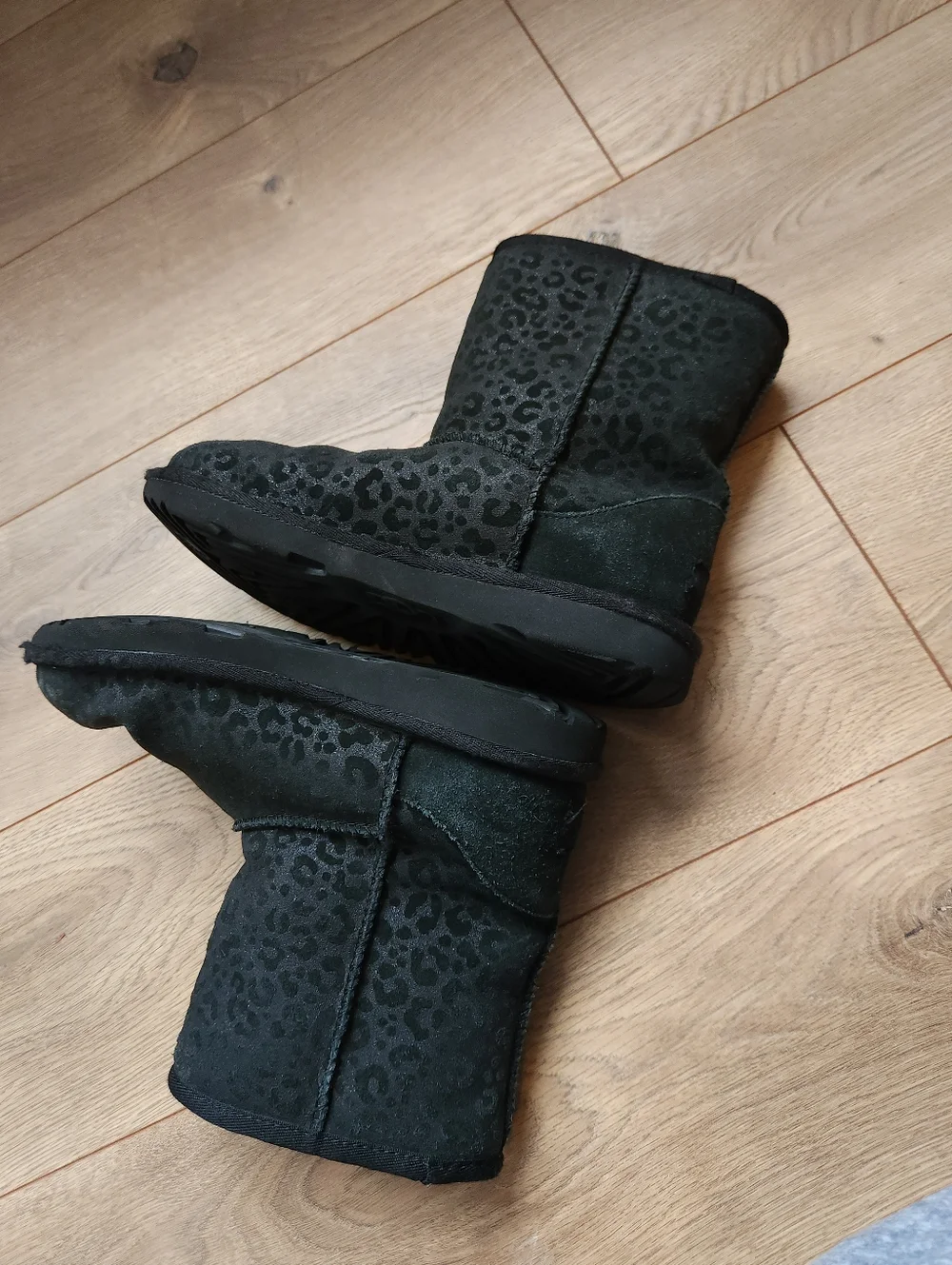 UGG certain make items