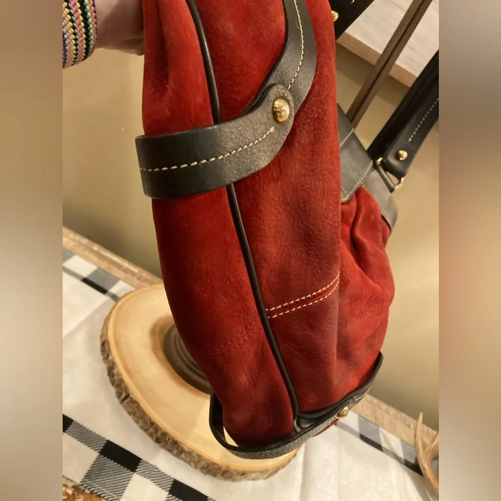 Dooney & Bourke hayden heavy