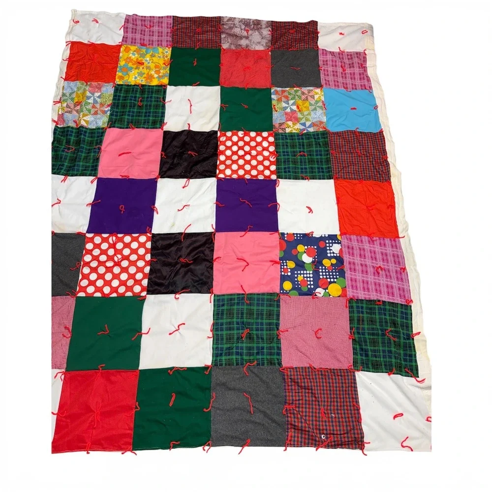 Vintage Handmade Patchwork Tie Quilt Eclectic Boho Mix Pattern Twin 70x84