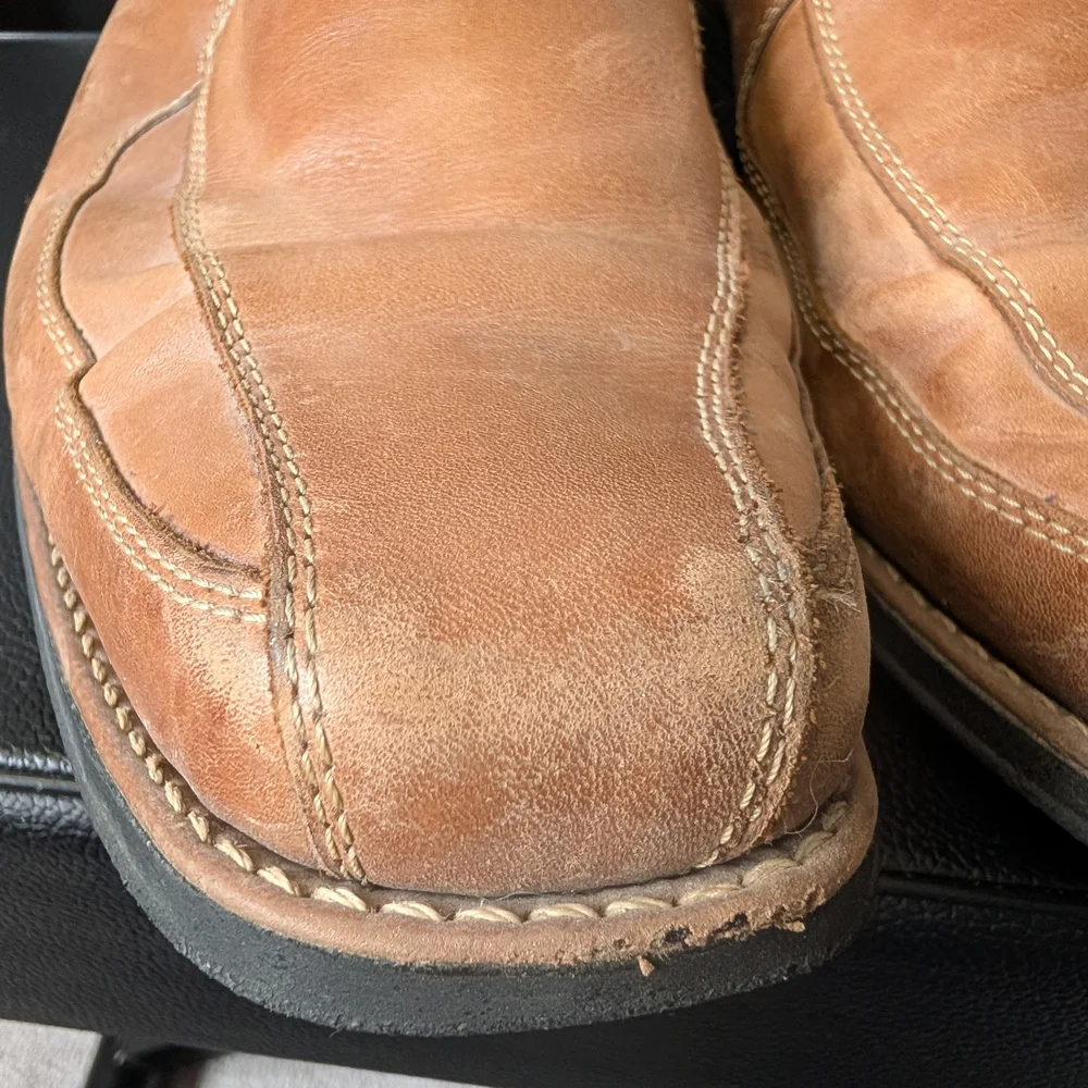 Sandro shoes markings