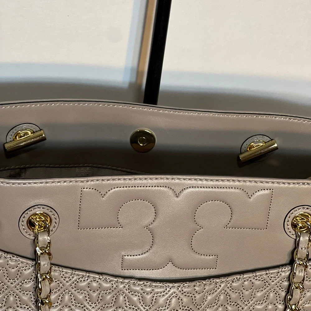 Tory Burch unauthorized use copyright