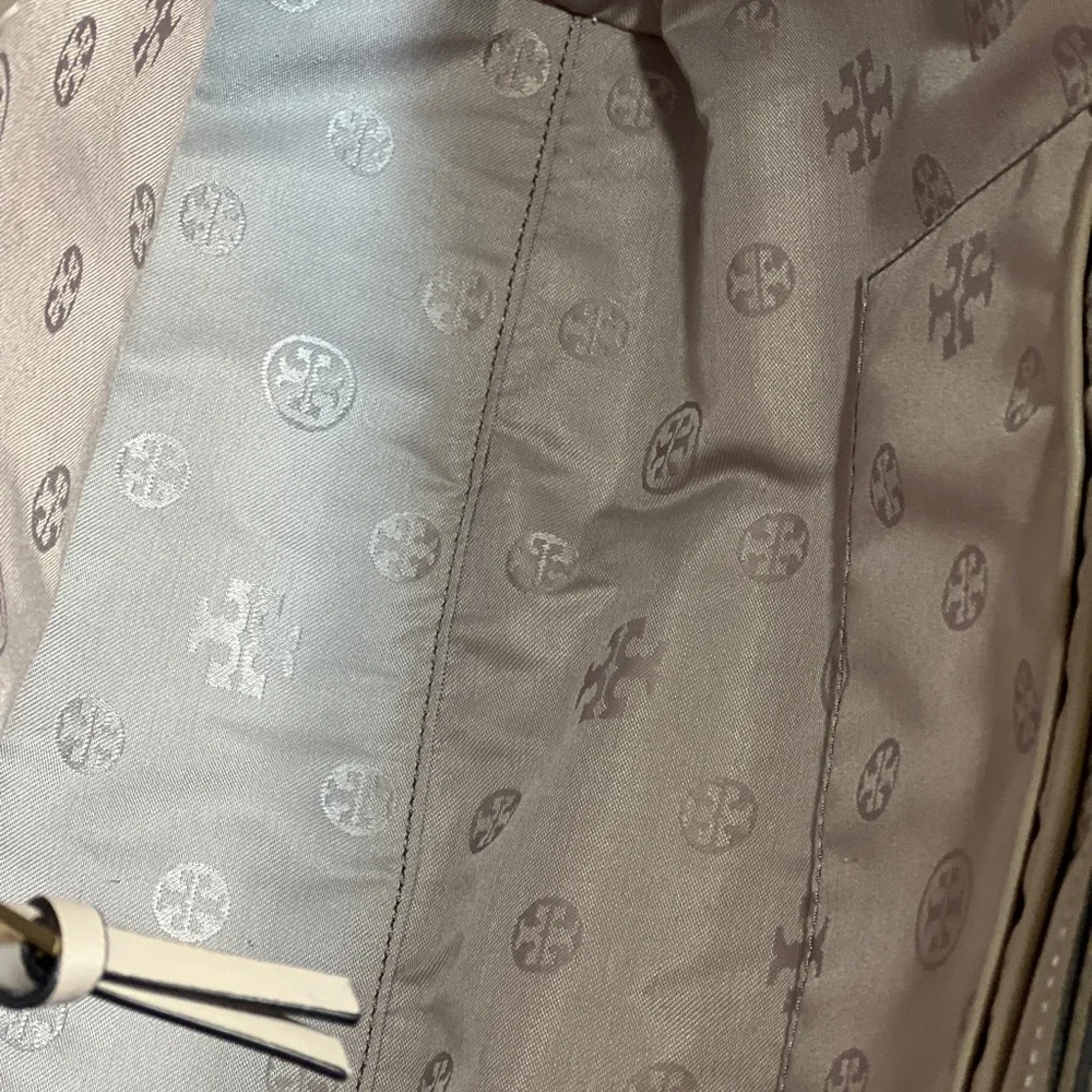 Tory Burch images chain all