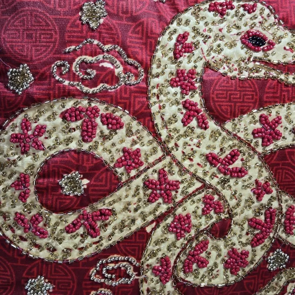 Unbranded eye year gold