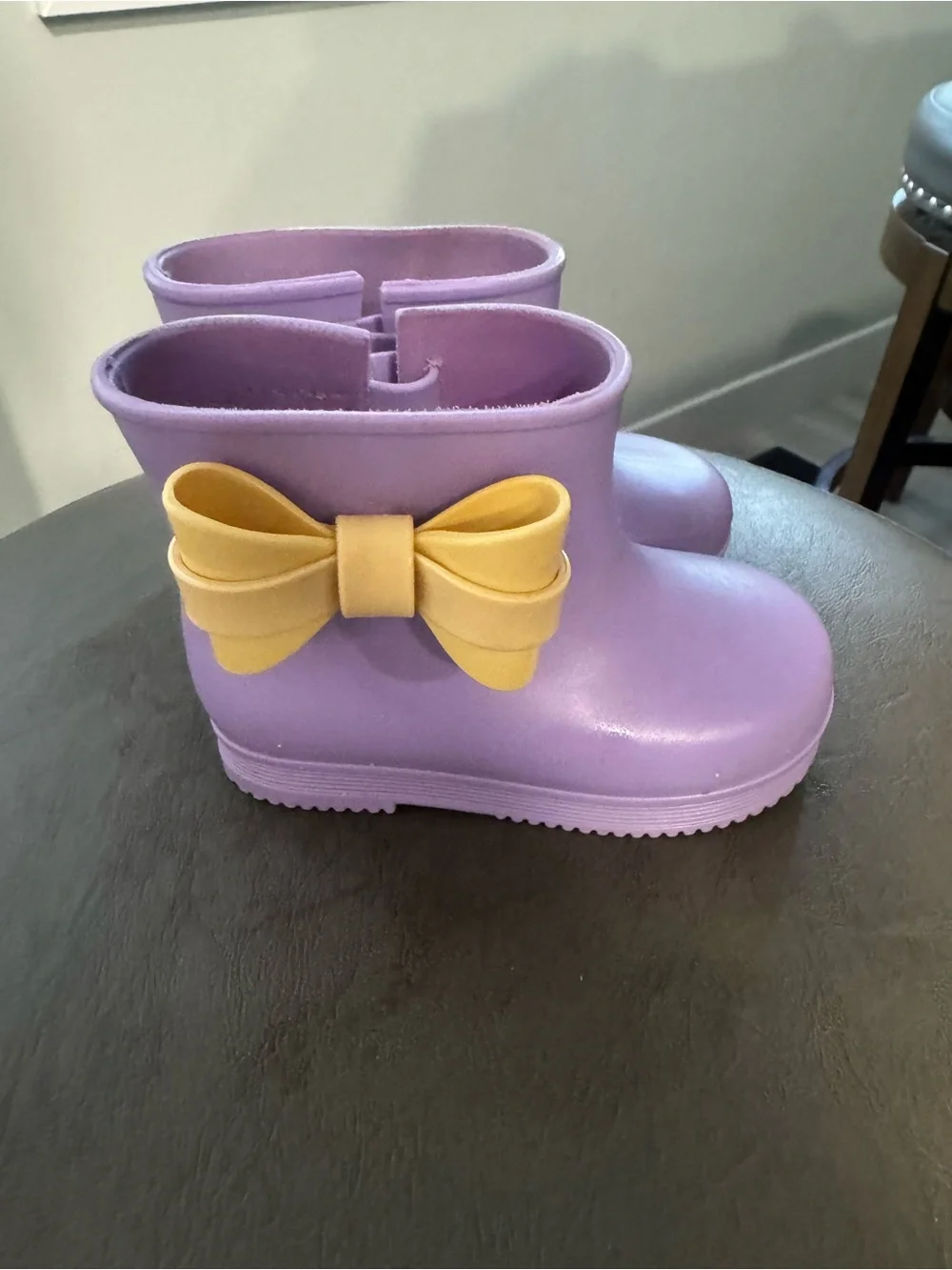 Mini Melissa adorable mini