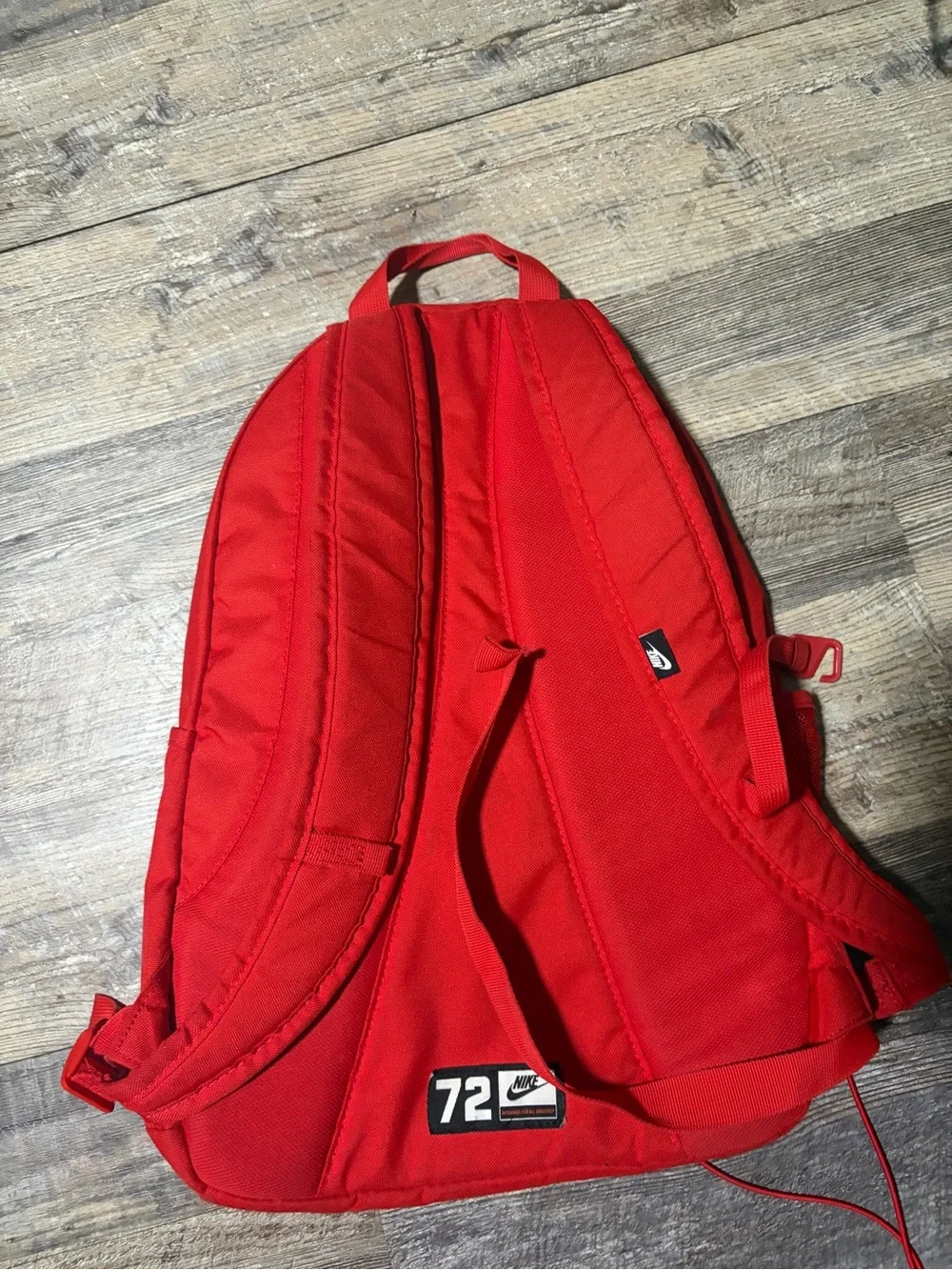 Nike padded organization front