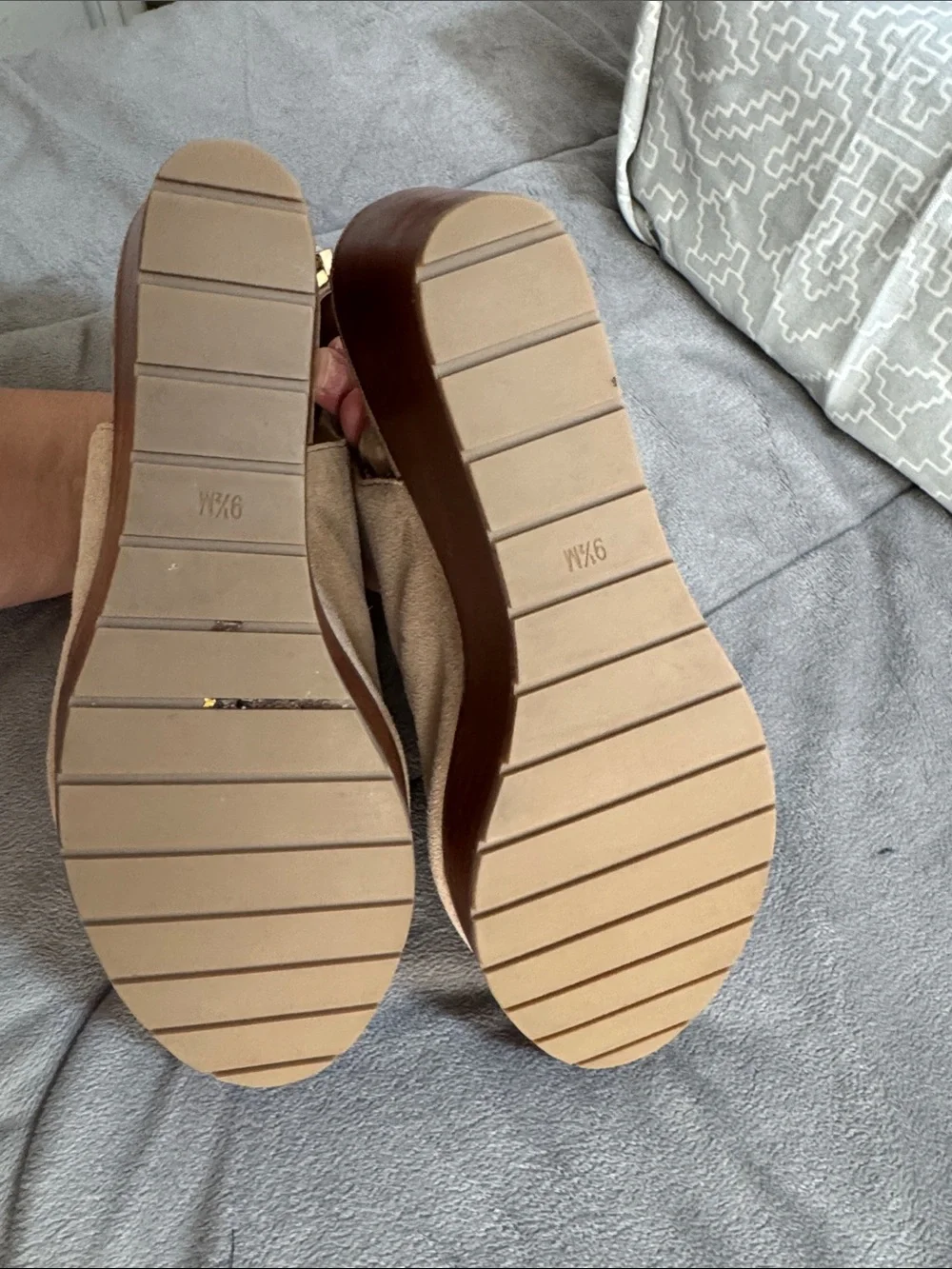 Kenneth Cole Reaction kenneth cole