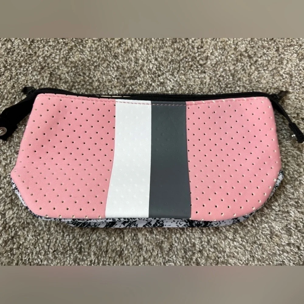 Neoprene makeup pink striped convertible pouch