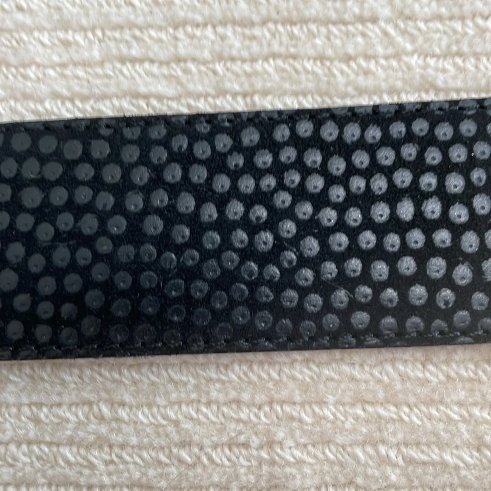 N/A beautiful black
