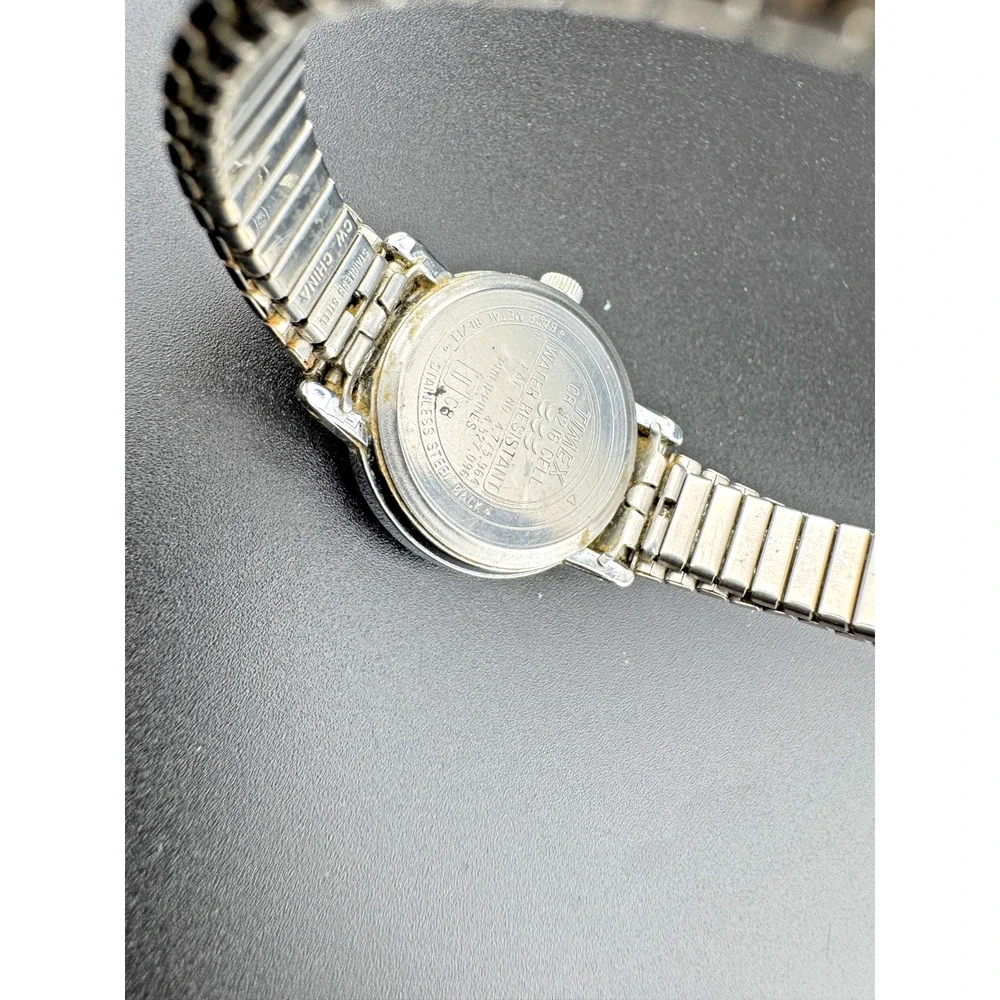 Timex Indiglo Ladies Watch Cream Dial 30M Expansion Band