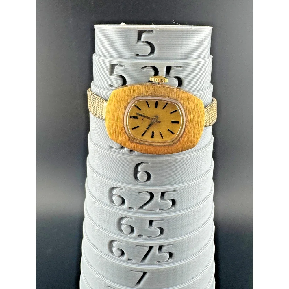 Vintage Timex Ladies Mechanical Watch Gold Tone Mesh Band