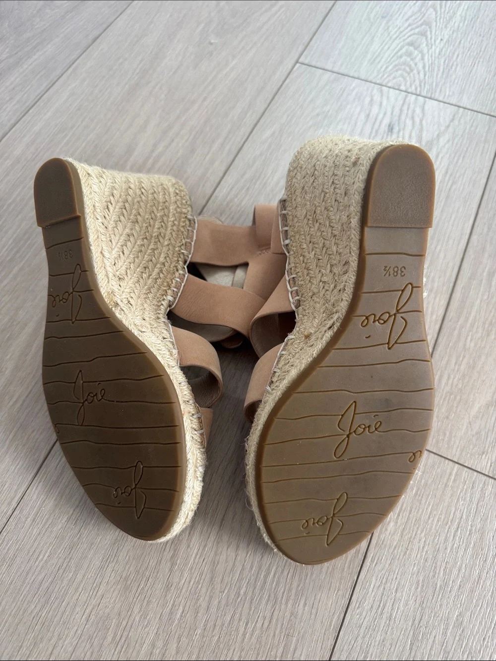 Joie stylish wedges