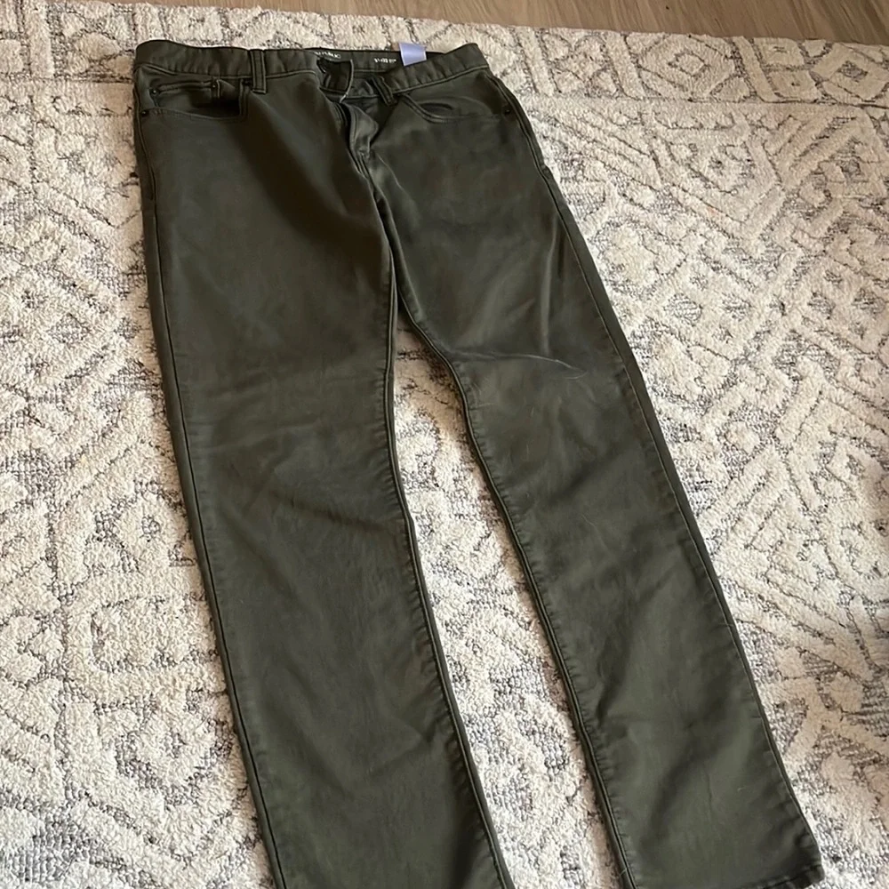 Banana Republic Olive Green Travel Jean