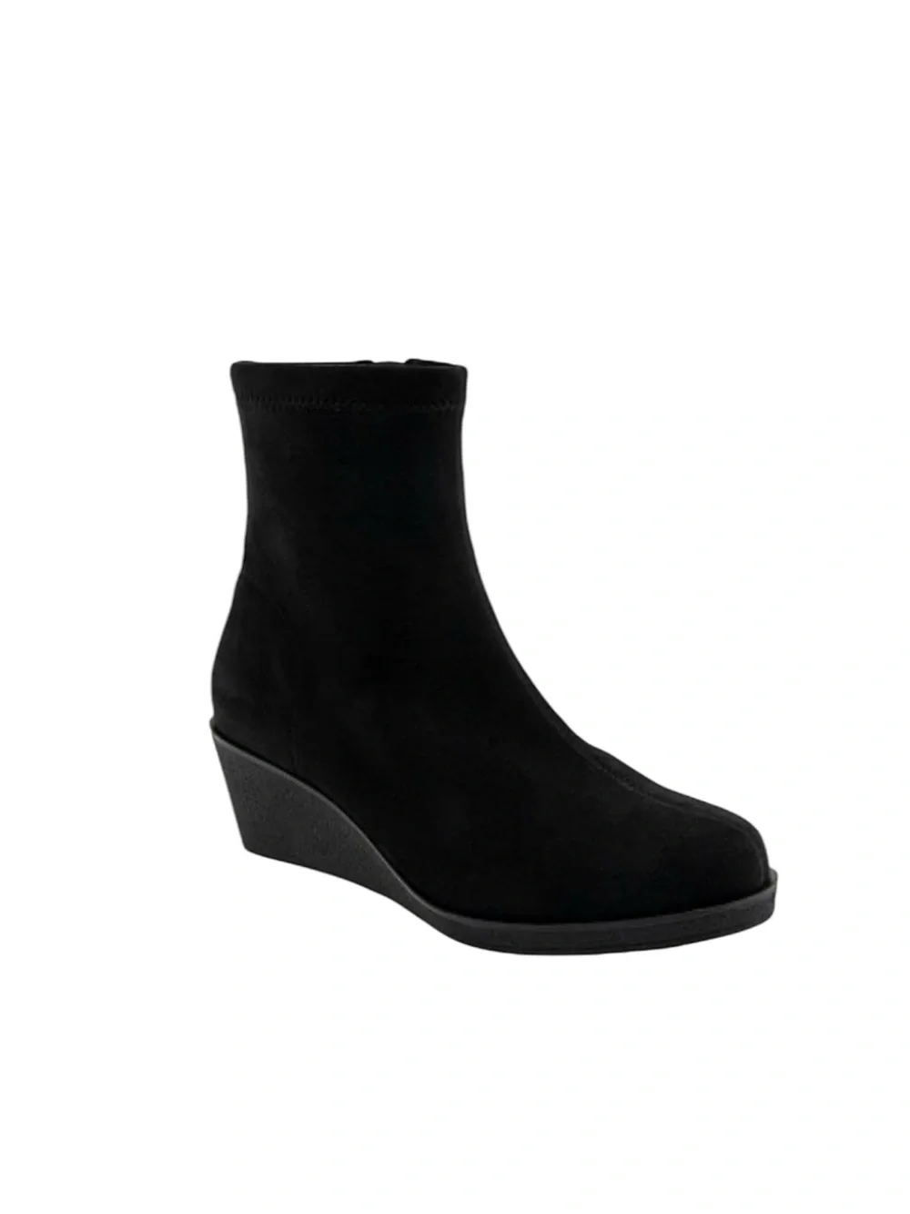 AEROSOLES streamlined black