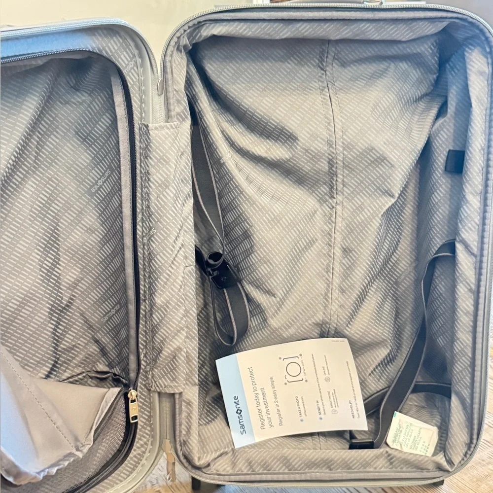 Samsonite robust construction