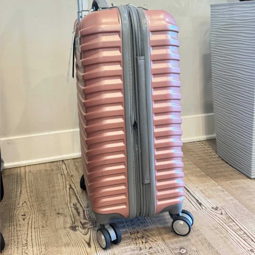 Samsonite robust construction